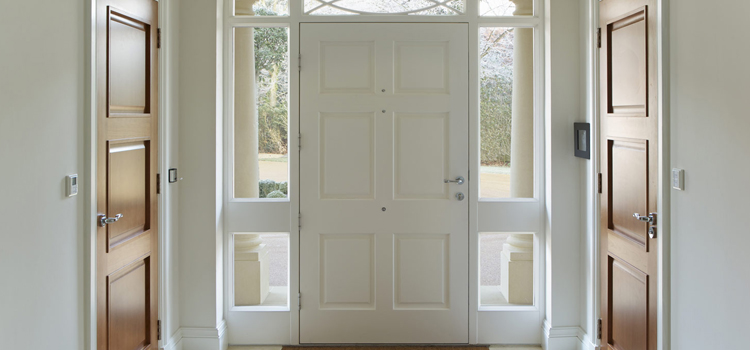 Long Beach door replacement contractors